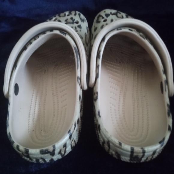 Leopard Print Crocs - Picture 2 of 4